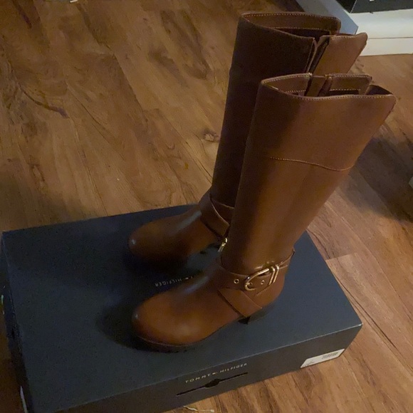 Women’s Riding Boots - Picture 1 of 3